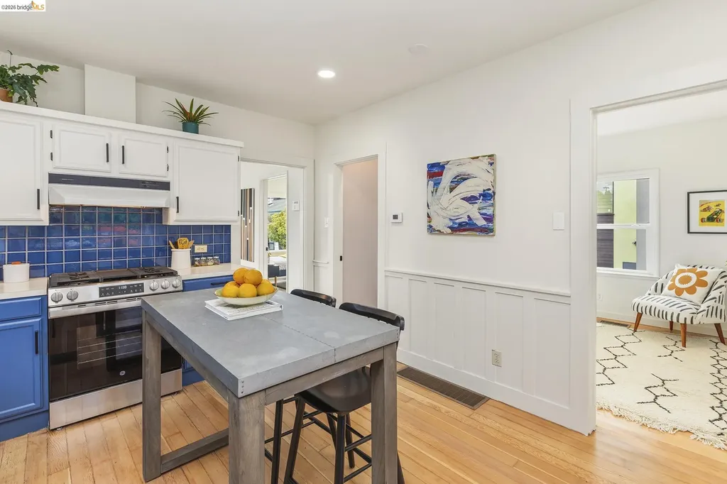 4025 Webster Street Oakland CA 94609