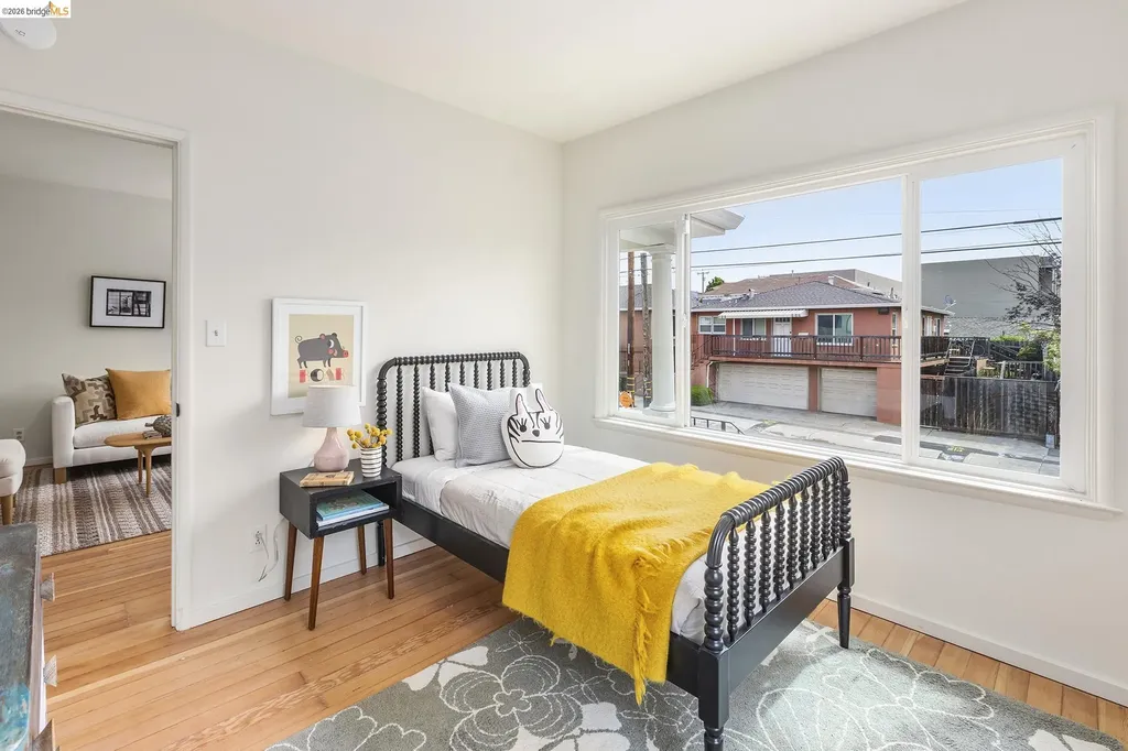 4025 Webster Street Oakland CA 94609