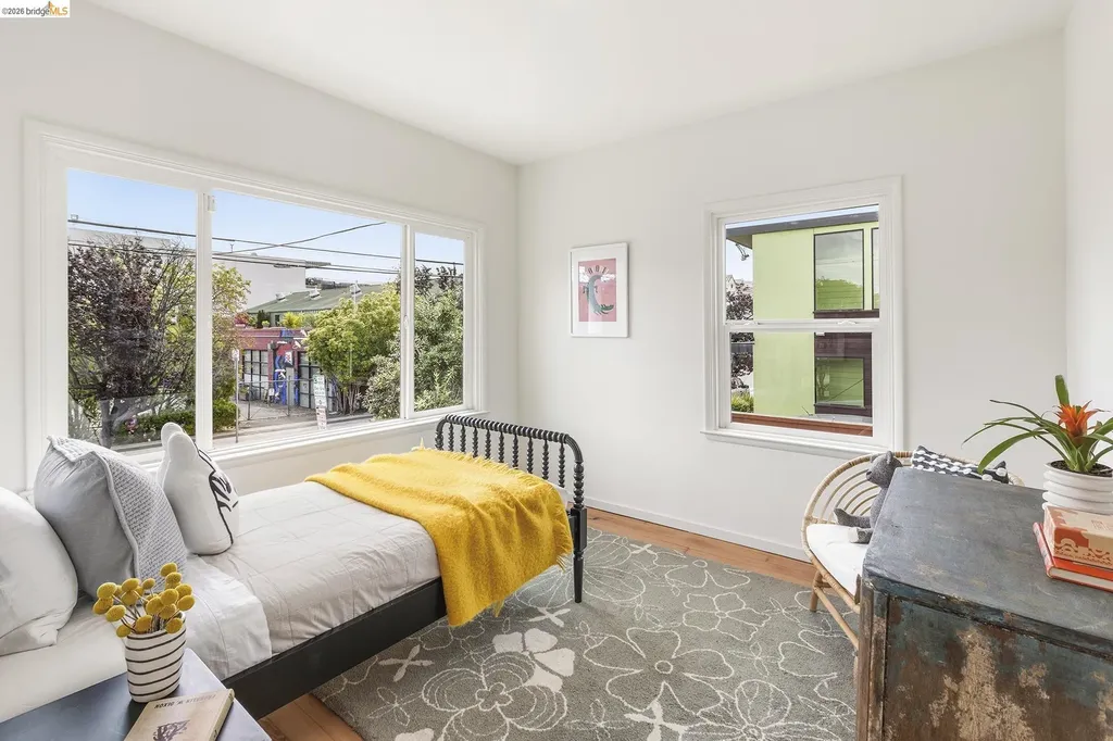 4025 Webster Street Oakland CA 94609