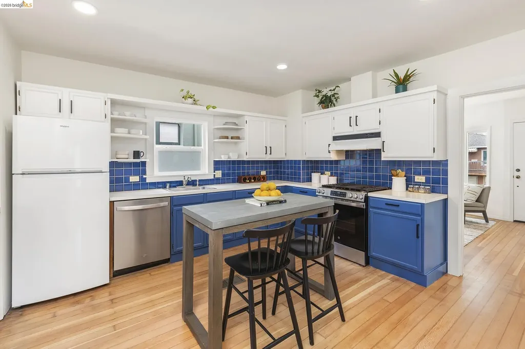4025 Webster Street Oakland CA 94609