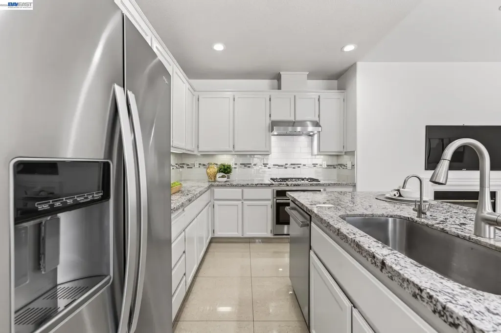 34517 Windflower Lane Union City CA 94587