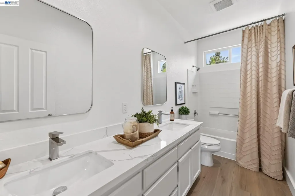 34517 Windflower Lane Union City CA 94587