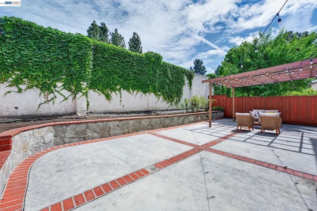 34517 Windflower Lane Union City CA 94587
