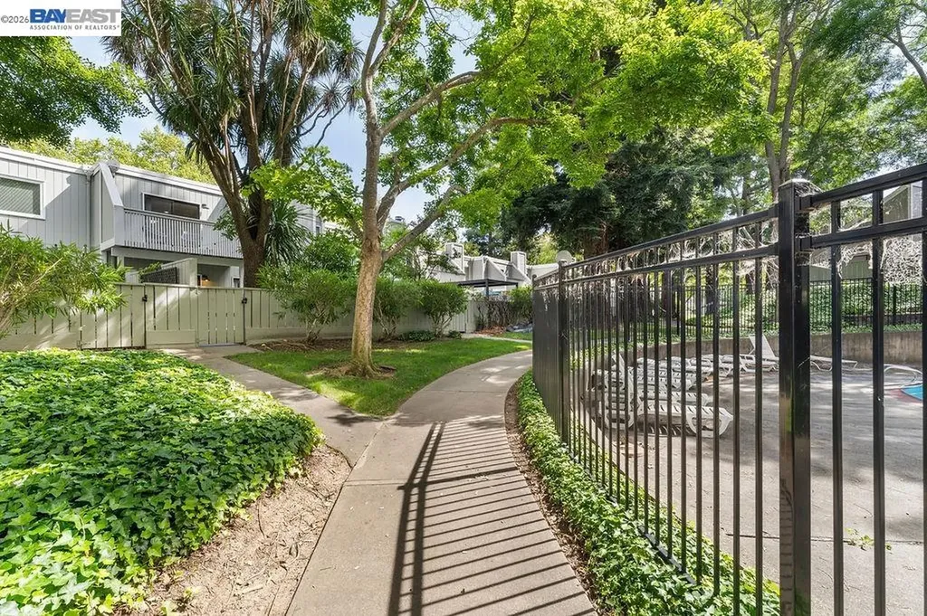 5360 Brookside Court Pleasanton CA 94588
