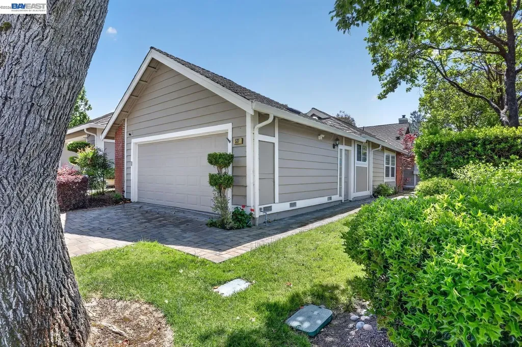 531 Silver Lake Drive Danville CA 94526