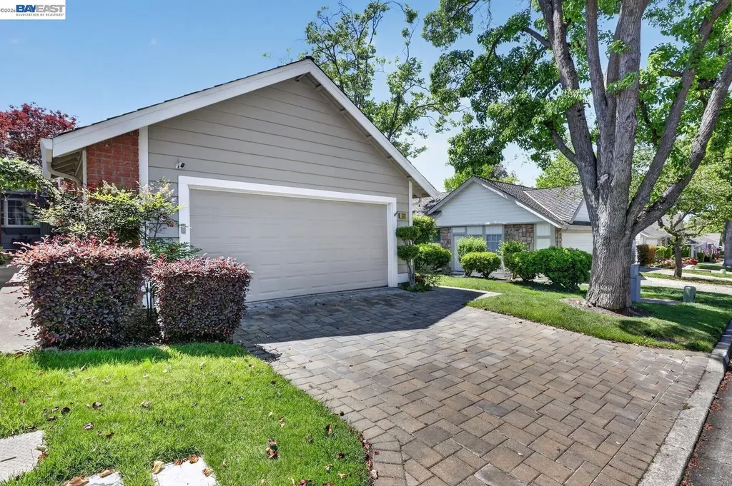 531 Silver Lake Drive Danville CA 94526
