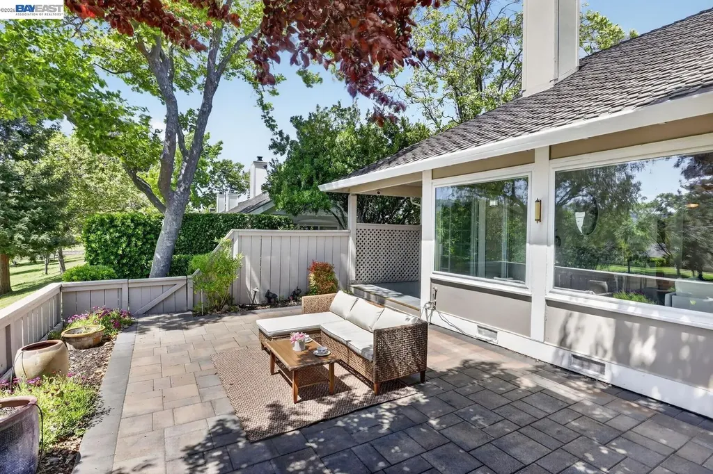 531 Silver Lake Drive Danville CA 94526