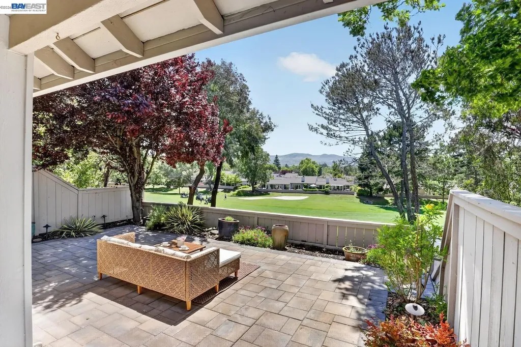 531 Silver Lake Drive Danville CA 94526