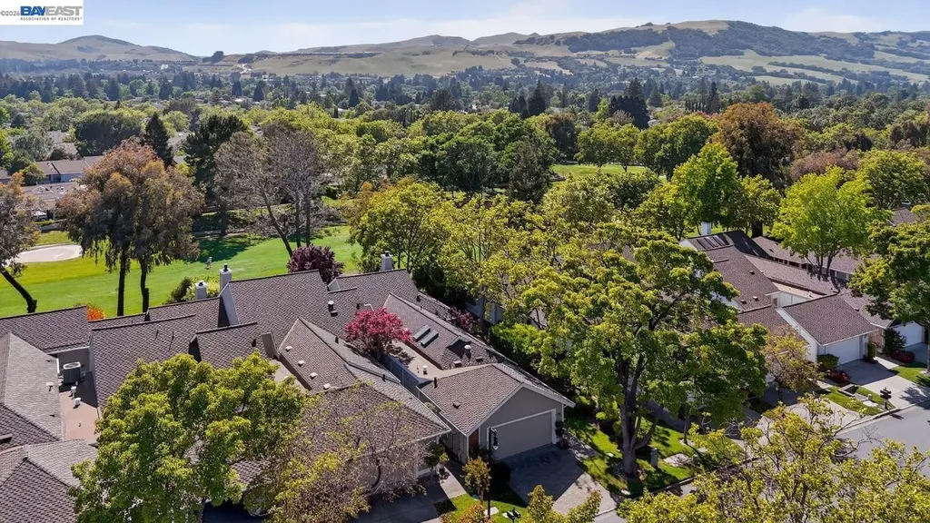 531 Silver Lake Drive Danville CA 94526
