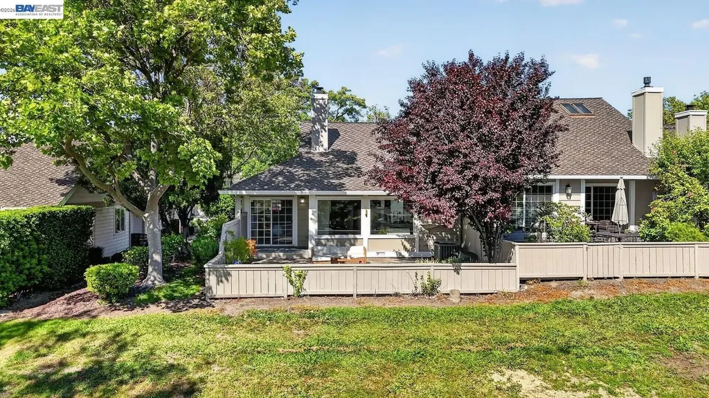 531 Silver Lake Drive Danville CA 94526