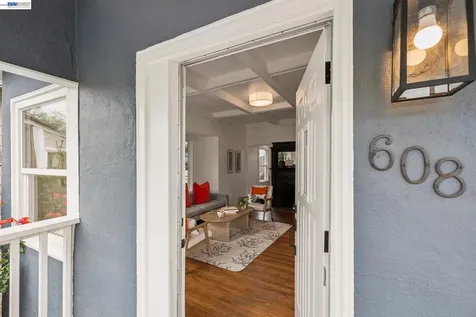 608 58TH Street Oakland CA 94609