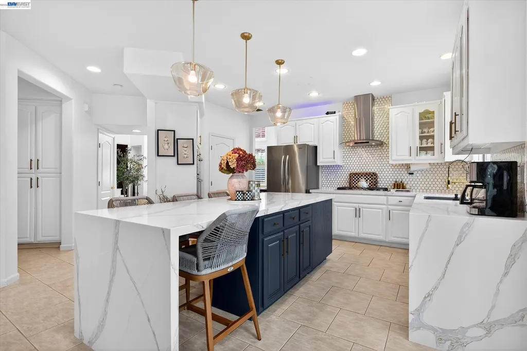 192 Mayhew Way Walnut Creek CA 94597
