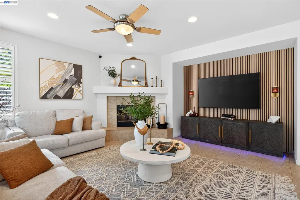 192 Mayhew Way Walnut Creek CA 94597