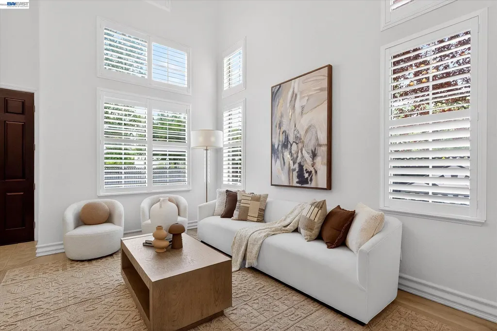 192 Mayhew Way Walnut Creek CA 94597