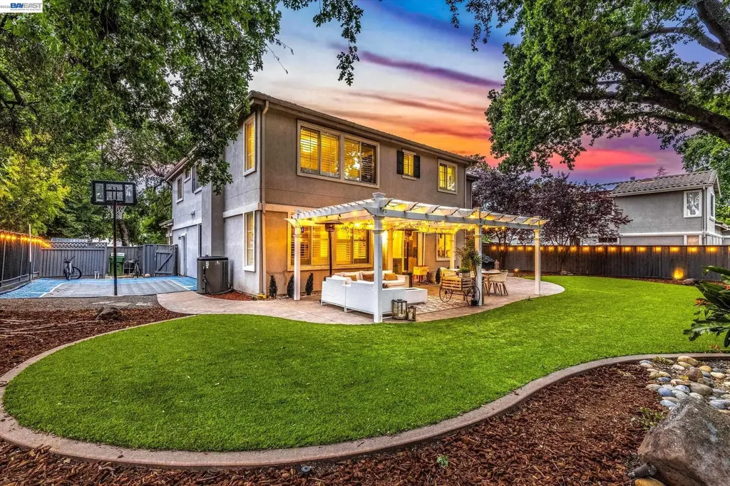 192 Mayhew Way Walnut Creek CA 94597