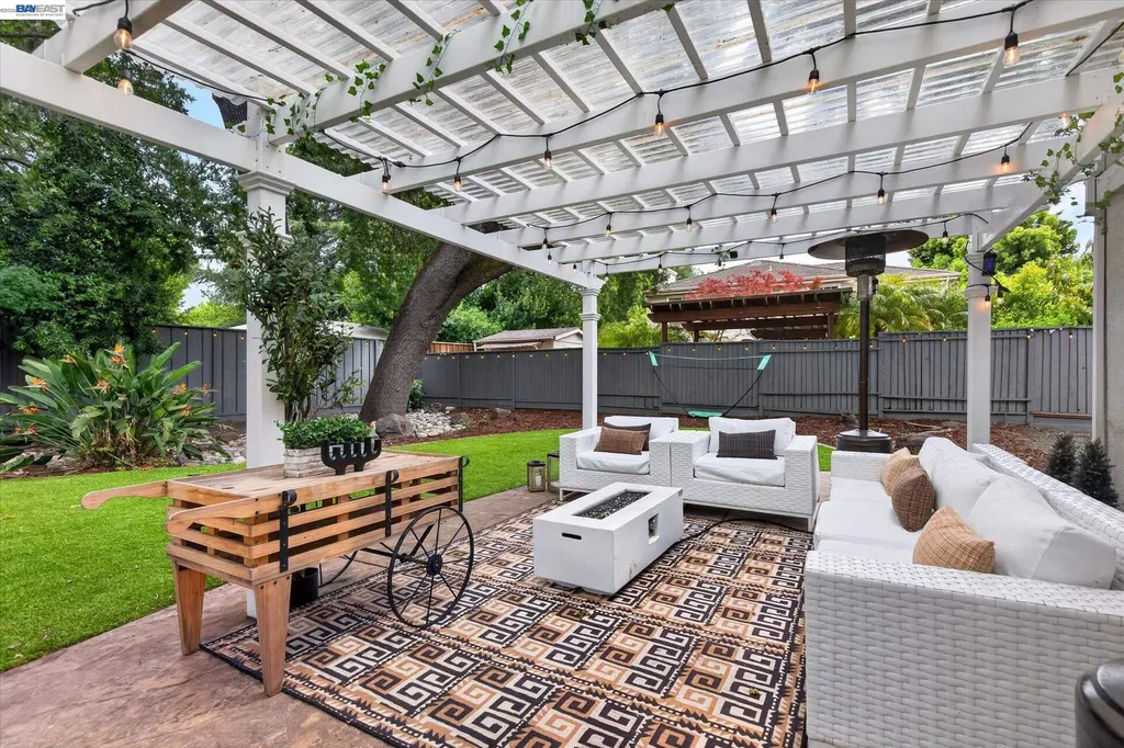 192 Mayhew Way Walnut Creek CA 94597