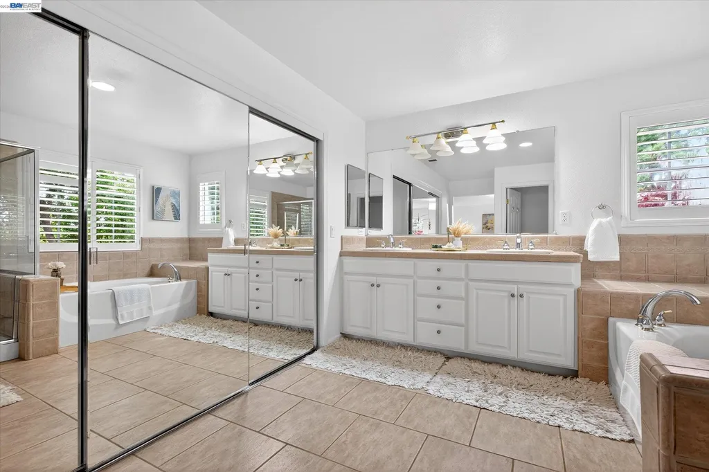 192 Mayhew Way Walnut Creek CA 94597