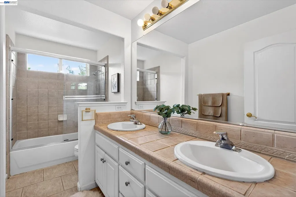 192 Mayhew Way Walnut Creek CA 94597