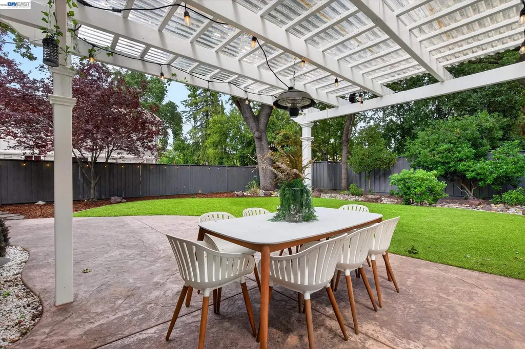 192 Mayhew Way Walnut Creek CA 94597