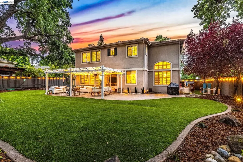 192 Mayhew Way Walnut Creek CA 94597