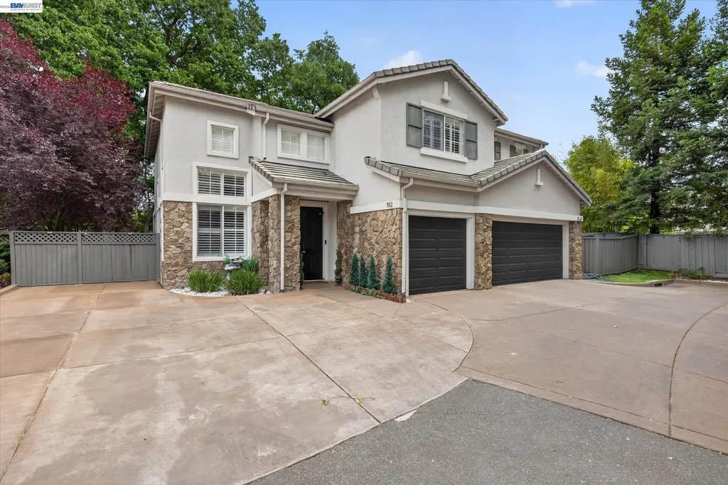 192 Mayhew Way Walnut Creek CA 94597