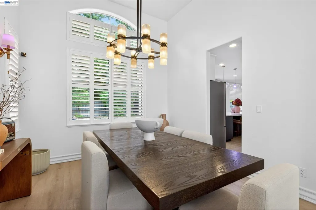 192 Mayhew Way Walnut Creek CA 94597