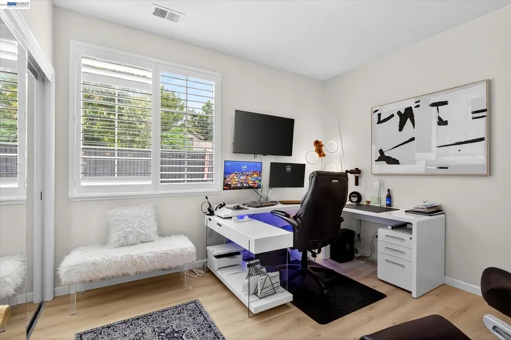 192 Mayhew Way Walnut Creek CA 94597