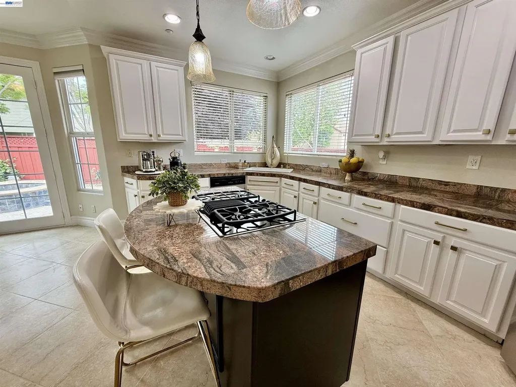 1284 Riesling Circle Livermore CA 94550