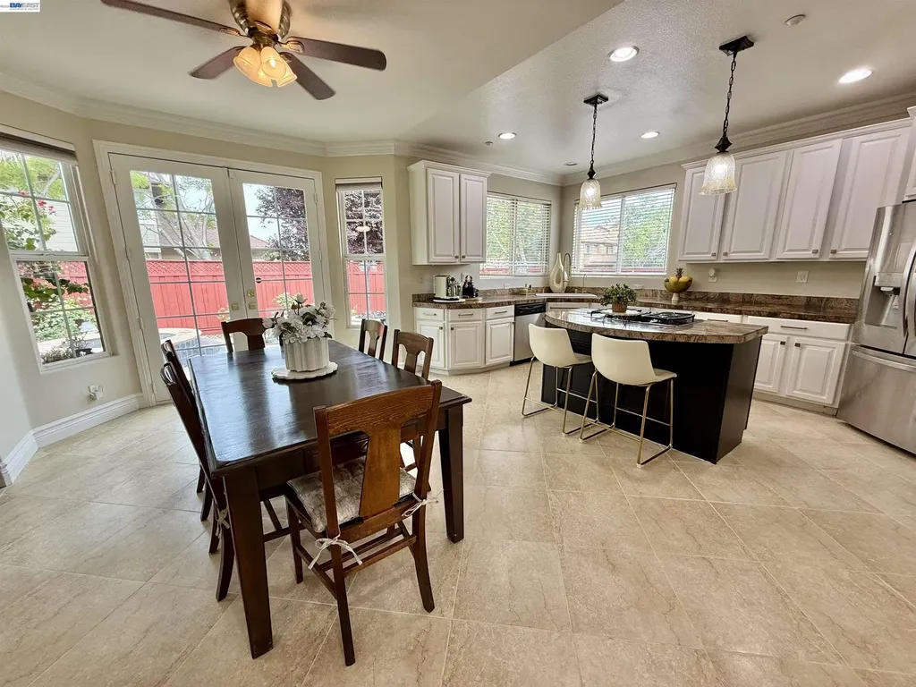 1284 Riesling Circle Livermore CA 94550