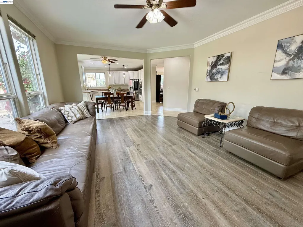1284 Riesling Circle Livermore CA 94550