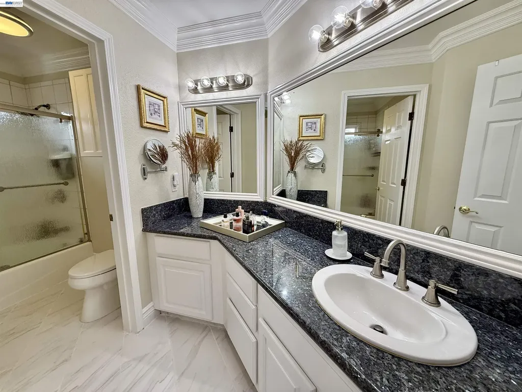 1284 Riesling Circle Livermore CA 94550