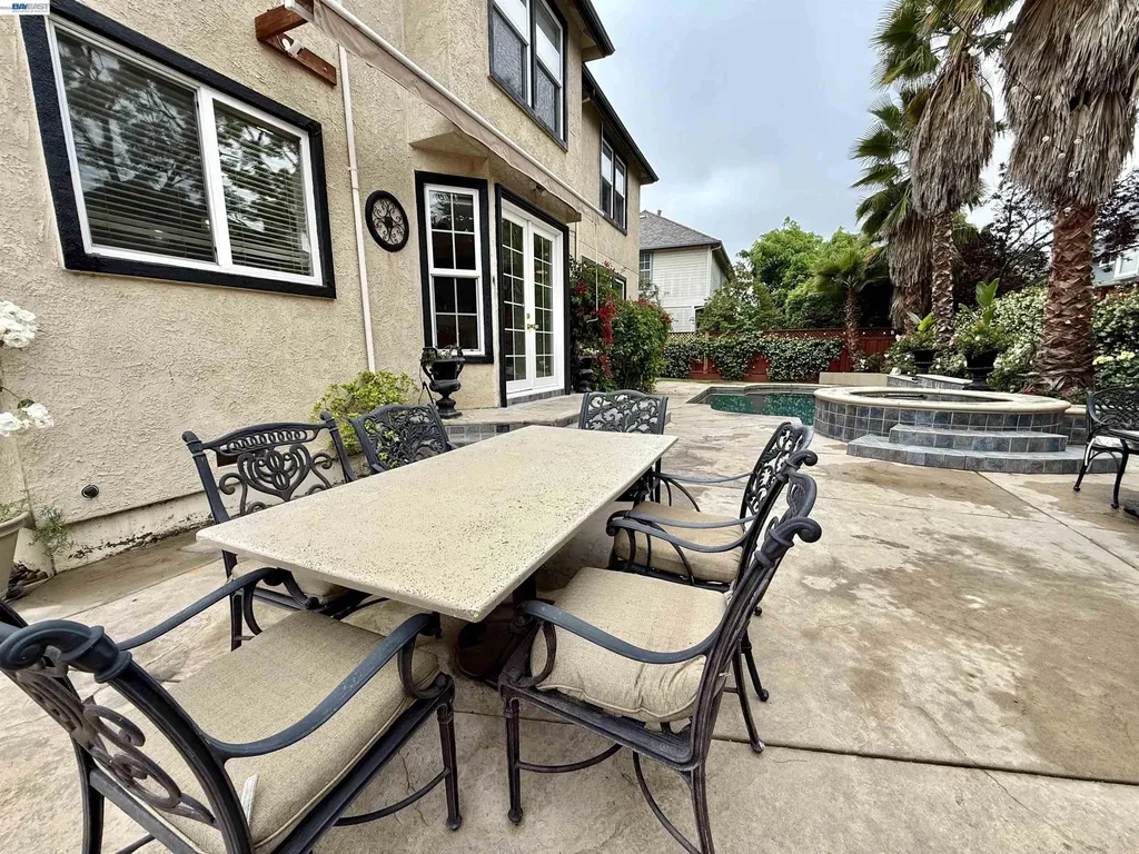 1284 Riesling Circle Livermore CA 94550