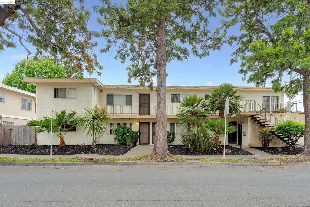 905 24th Street Oakland CA 94606