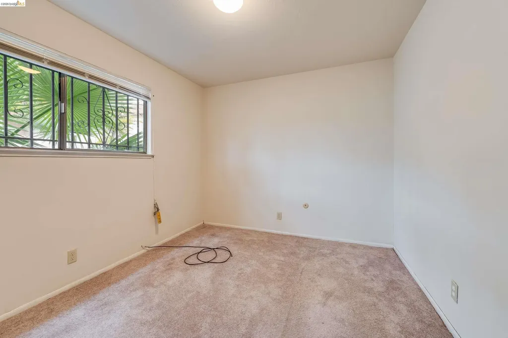 905 24th Street Oakland CA 94606