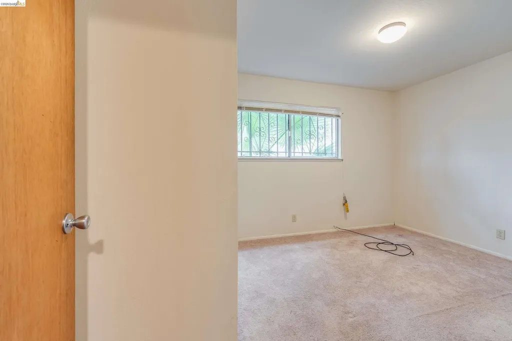 905 24th Street Oakland CA 94606