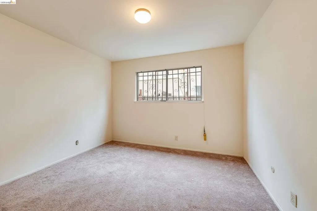 905 24th Street Oakland CA 94606