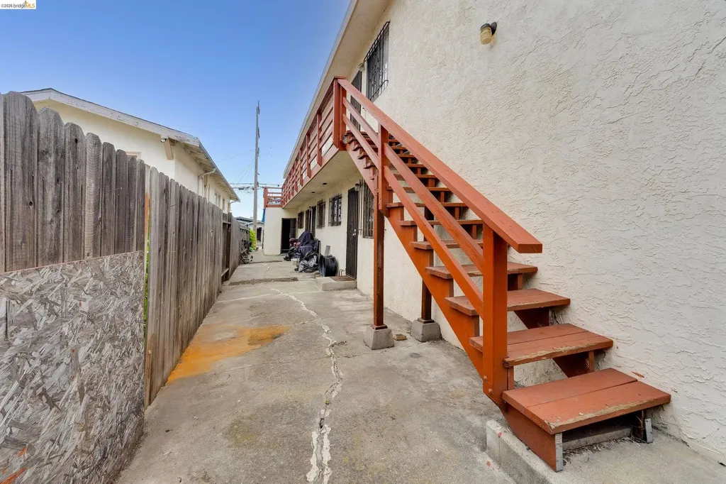 905 24th Street Oakland CA 94606