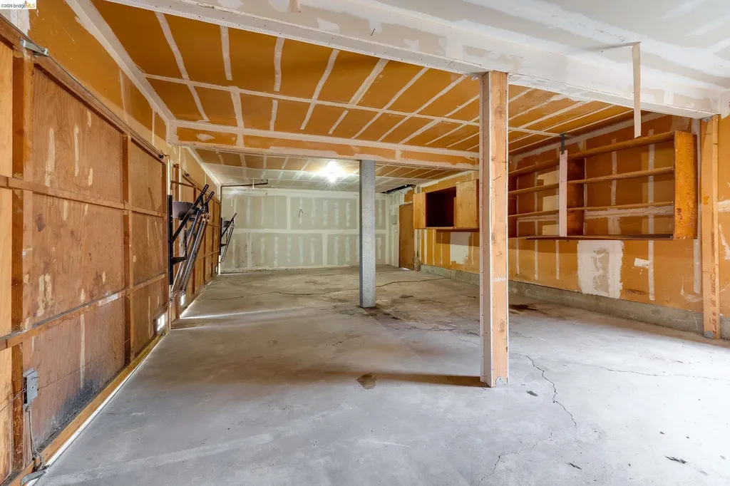 905 24th Street Oakland CA 94606