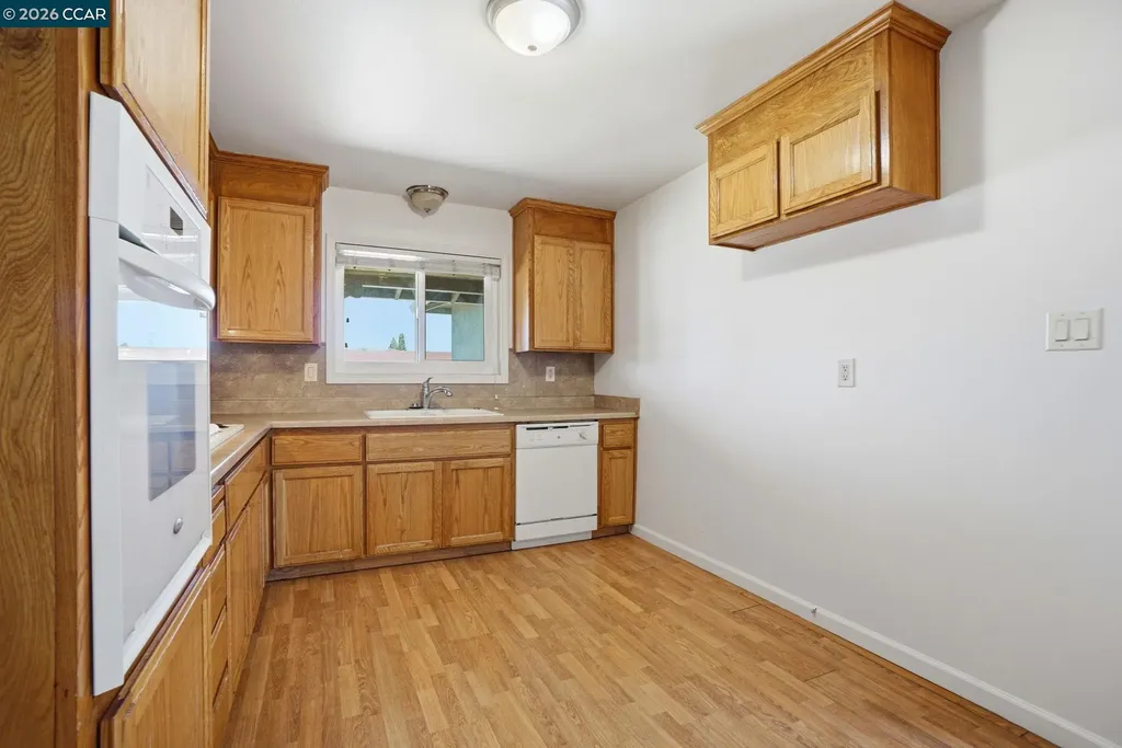 1424 Yosemite Drive Antioch CA 94509