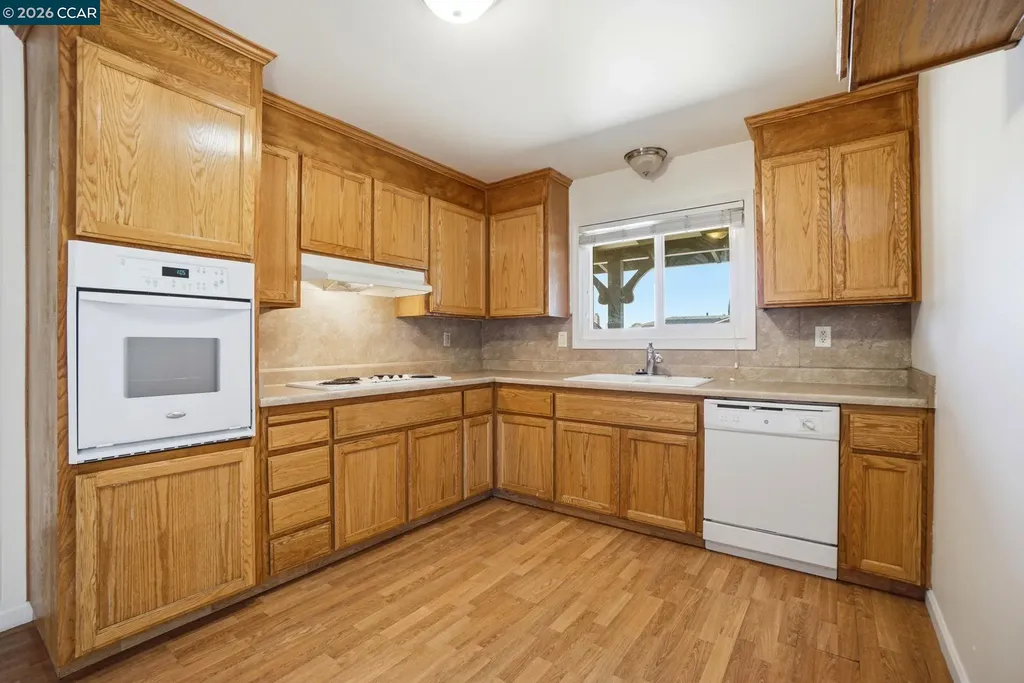 1424 Yosemite Drive Antioch CA 94509