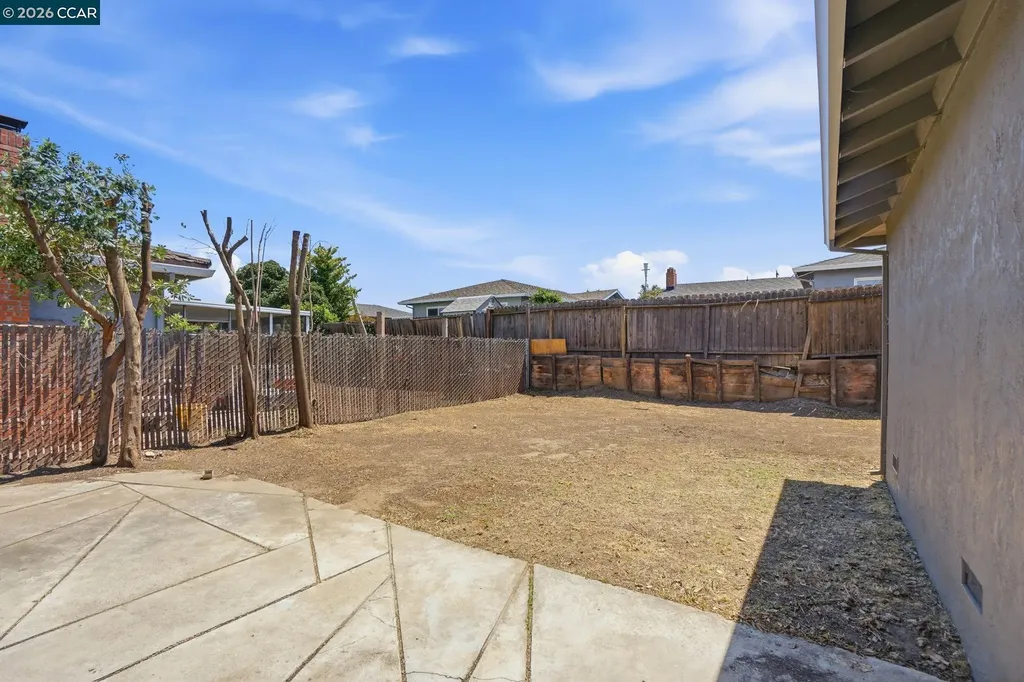 1424 Yosemite Drive Antioch CA 94509