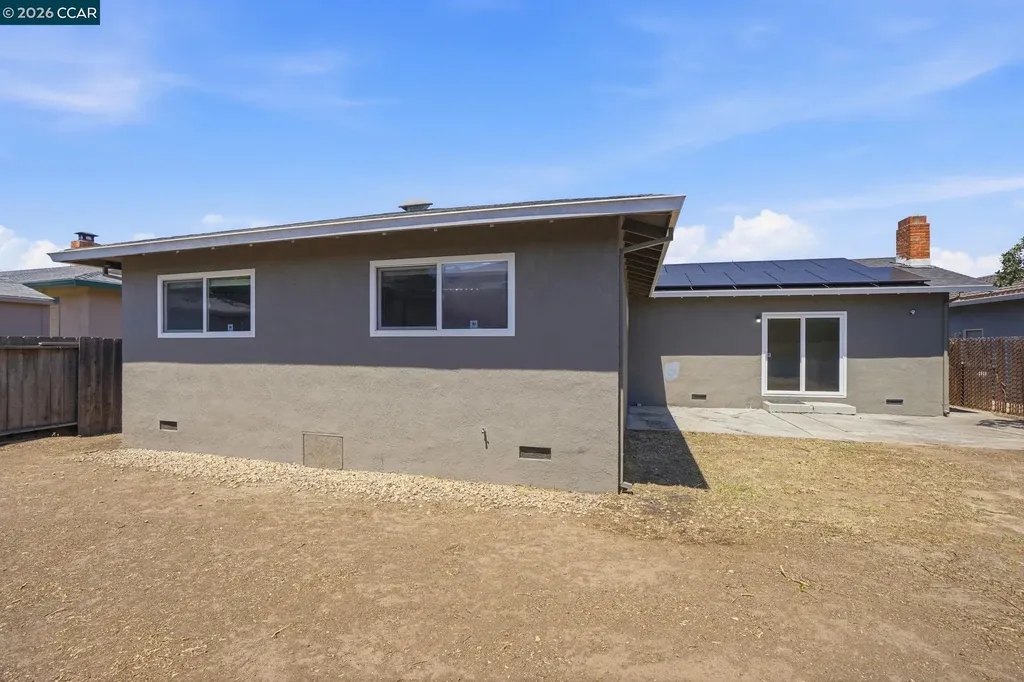 1424 Yosemite Drive Antioch CA 94509