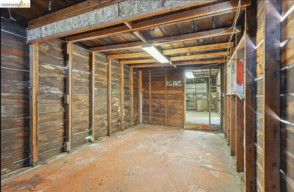 1826 Pacific Avenue Alameda CA 94501