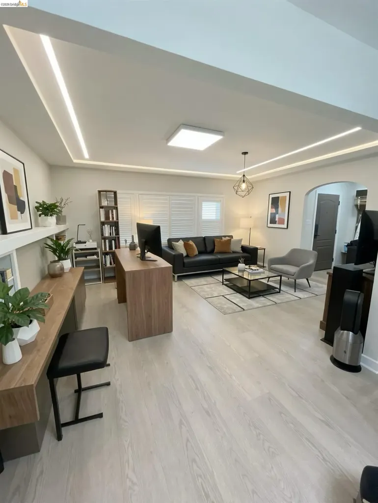 1826 Pacific Avenue Alameda CA 94501