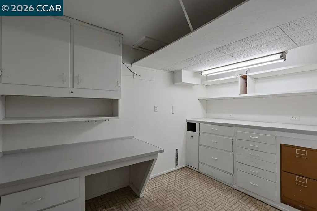 1 Kayser Court Walnut Creek CA 94596