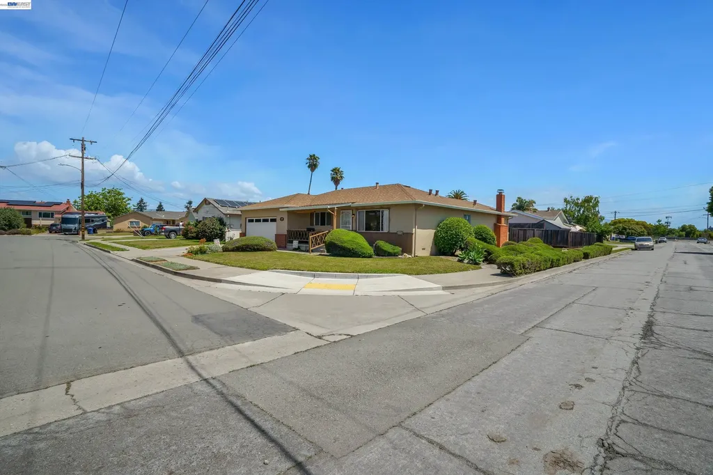 5296 Spencer Court Newark CA 94560