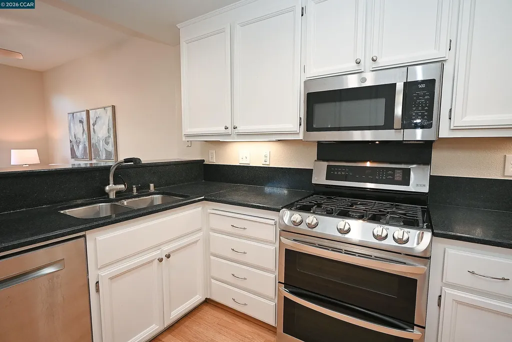 503 Valley View Court Martinez CA 94553