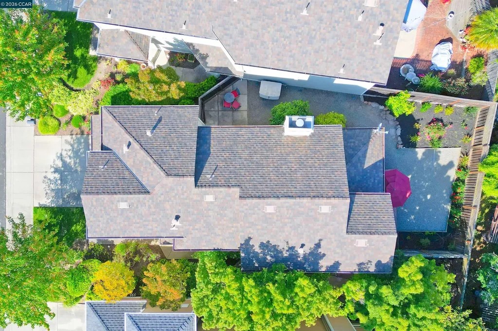 503 Valley View Court Martinez CA 94553