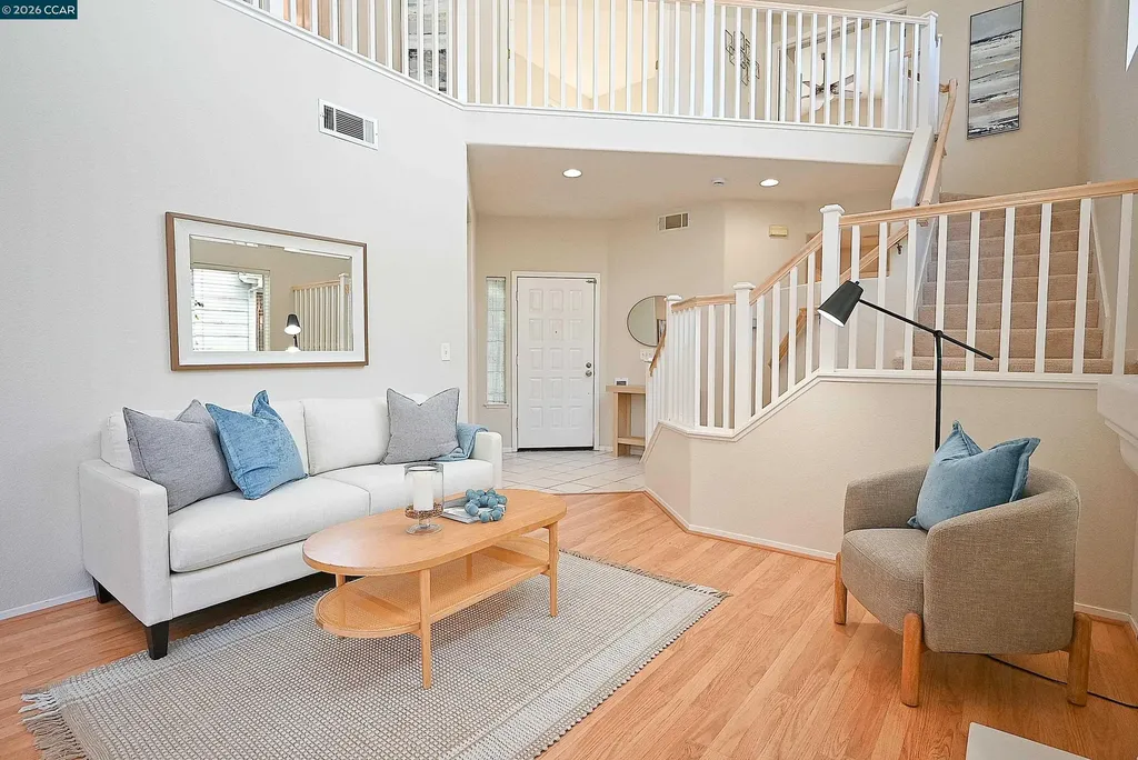 503 Valley View Court Martinez CA 94553