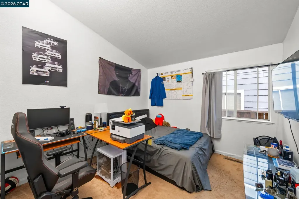 207 Babbling Brook Way Pittsburg CA 94565